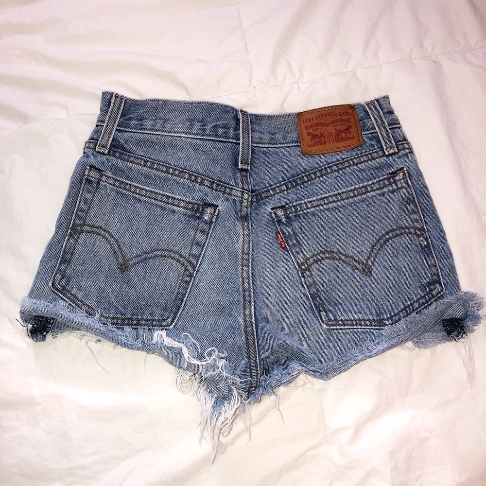 Levi shorts!